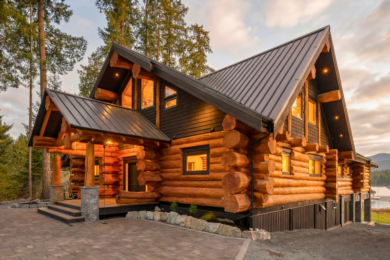 HANDCRAFTED LOG HOMES
